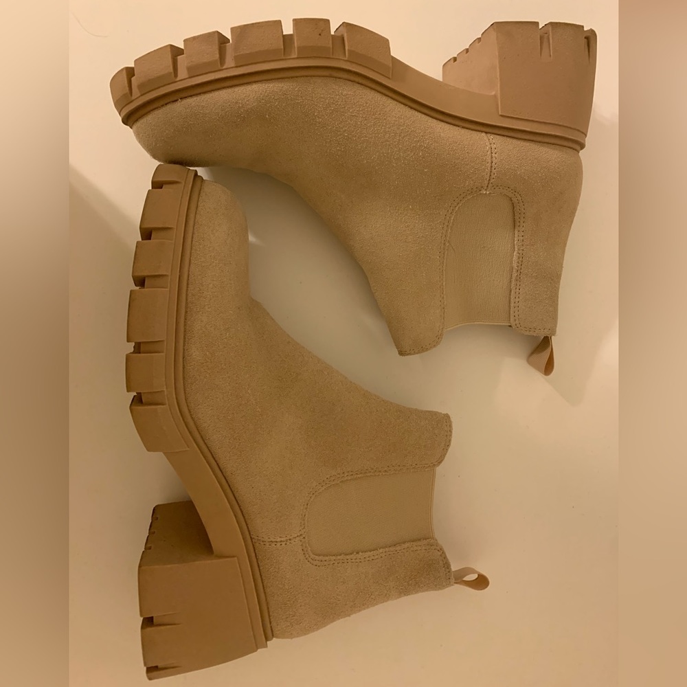 Steve Madden boots